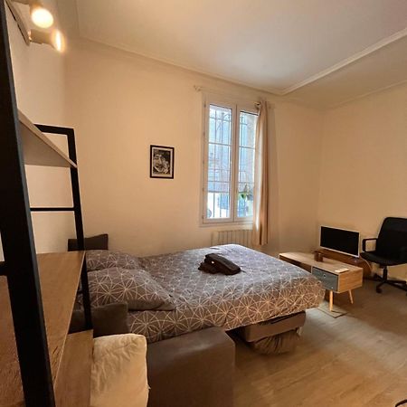 Le Studio Des Carmes Нім Екстер'єр фото